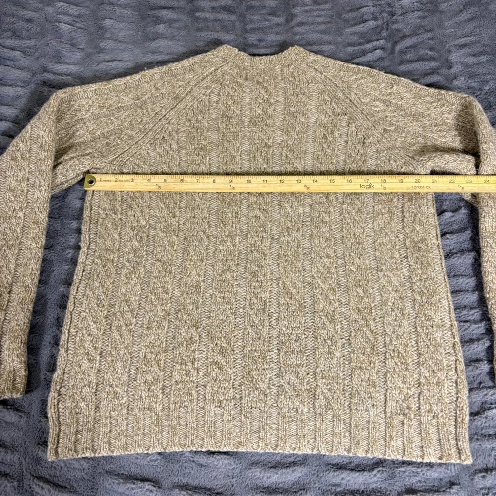 Eddie Bauer Heritage Mens Small 100% Wool Cable Knit Sweater Beige Crew Neck